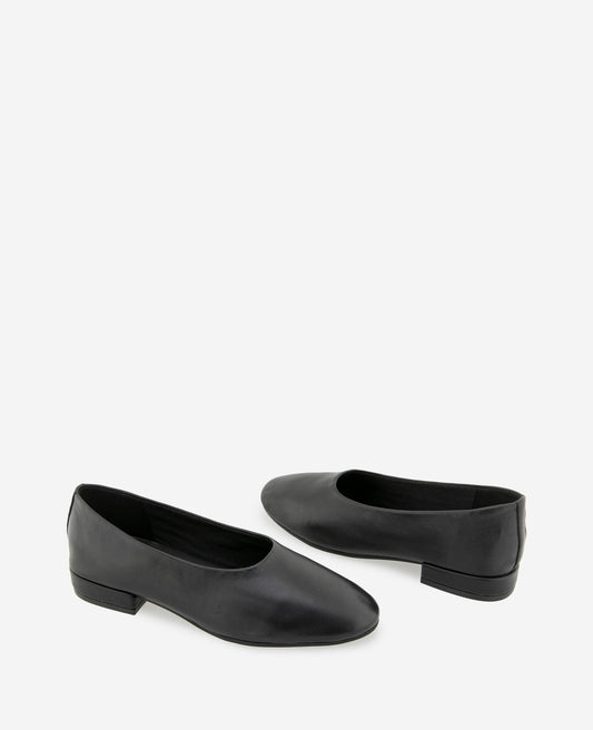 Garland Leather Flat