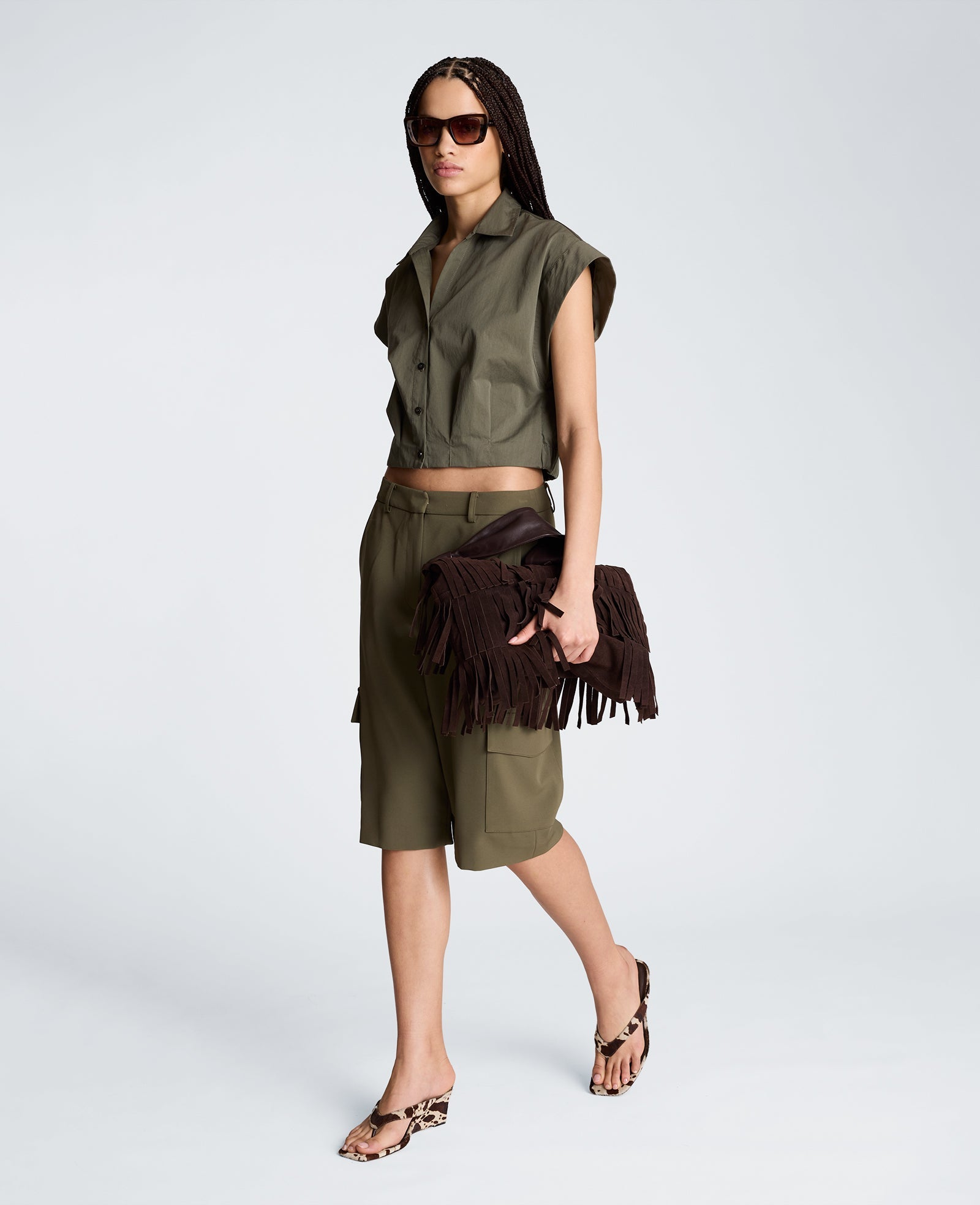 Cropped Y-Neck Top with Gusset Sleeve