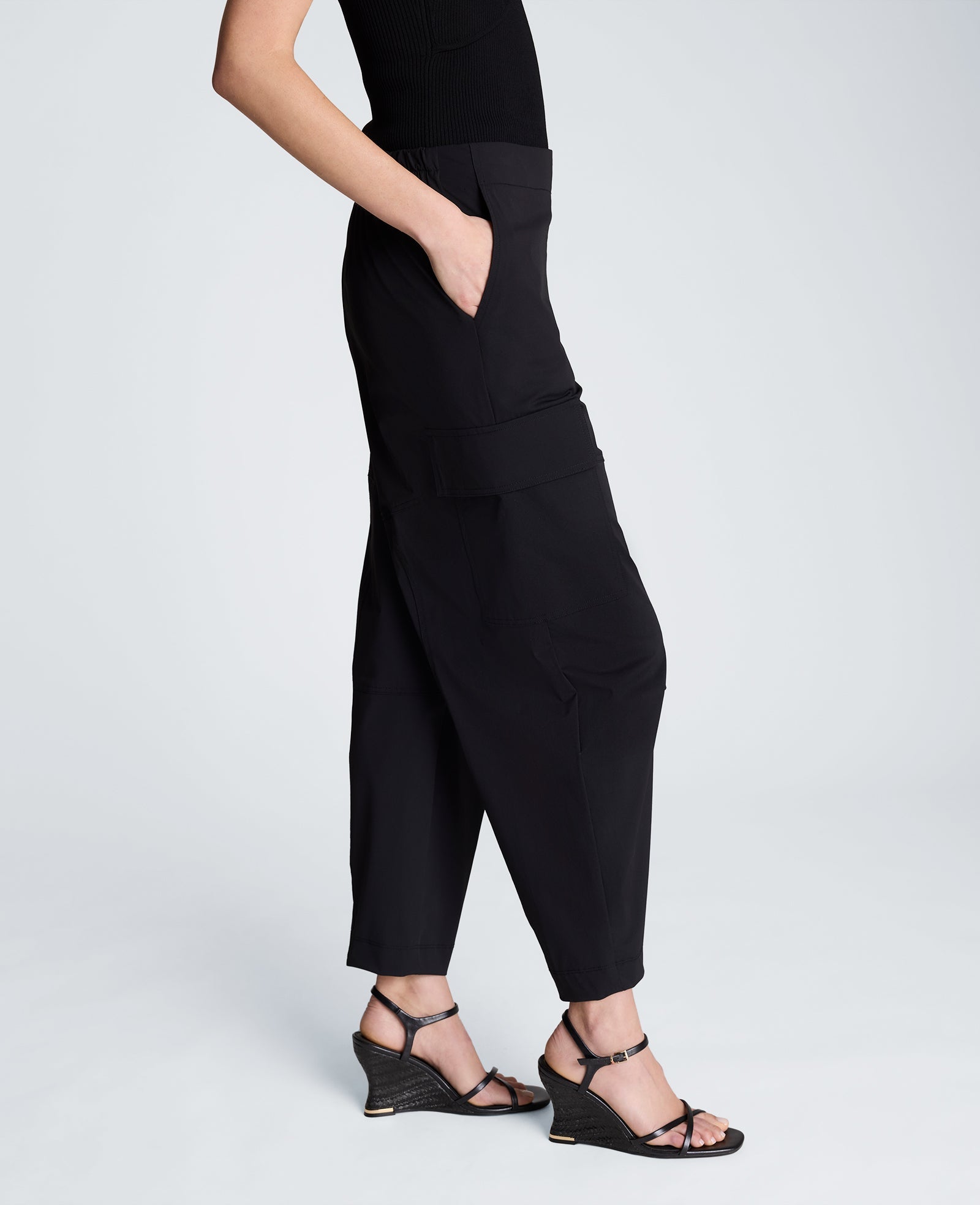 Pull On Barrel Leg Pant with Cargo Pockets