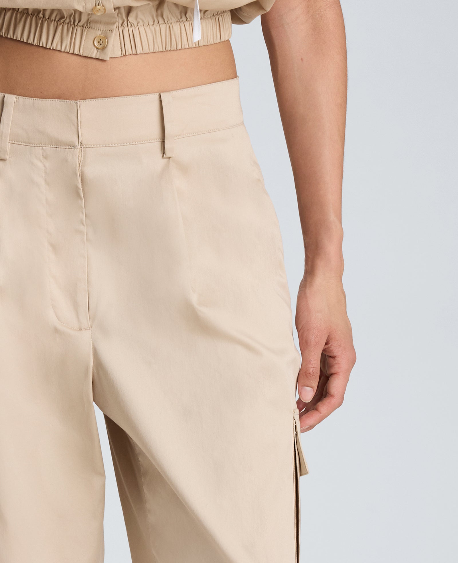 Fly Front Jogger Pleated Cargo Pant
