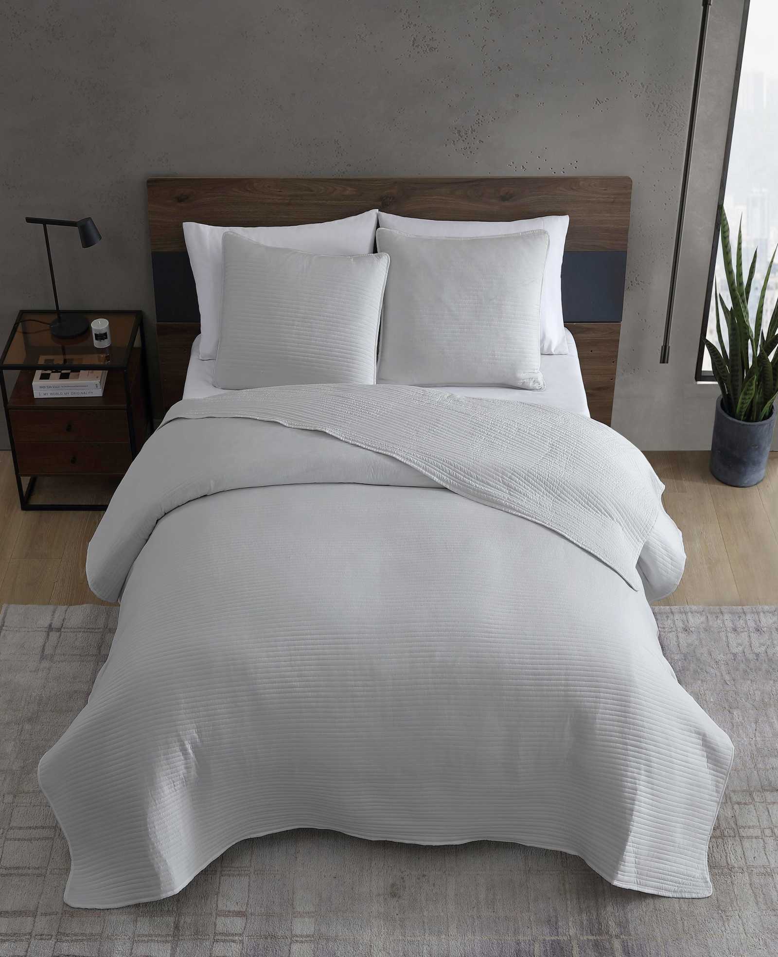 Washed Channel Quilt Set