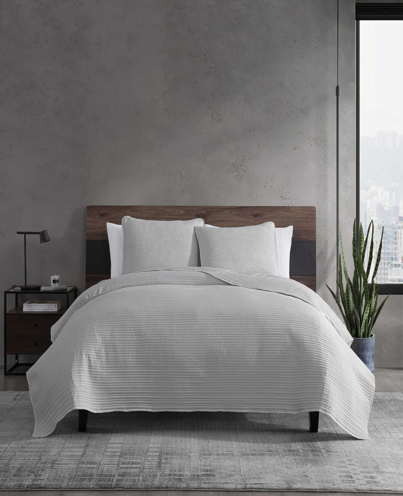 Washed Channel Quilt Set