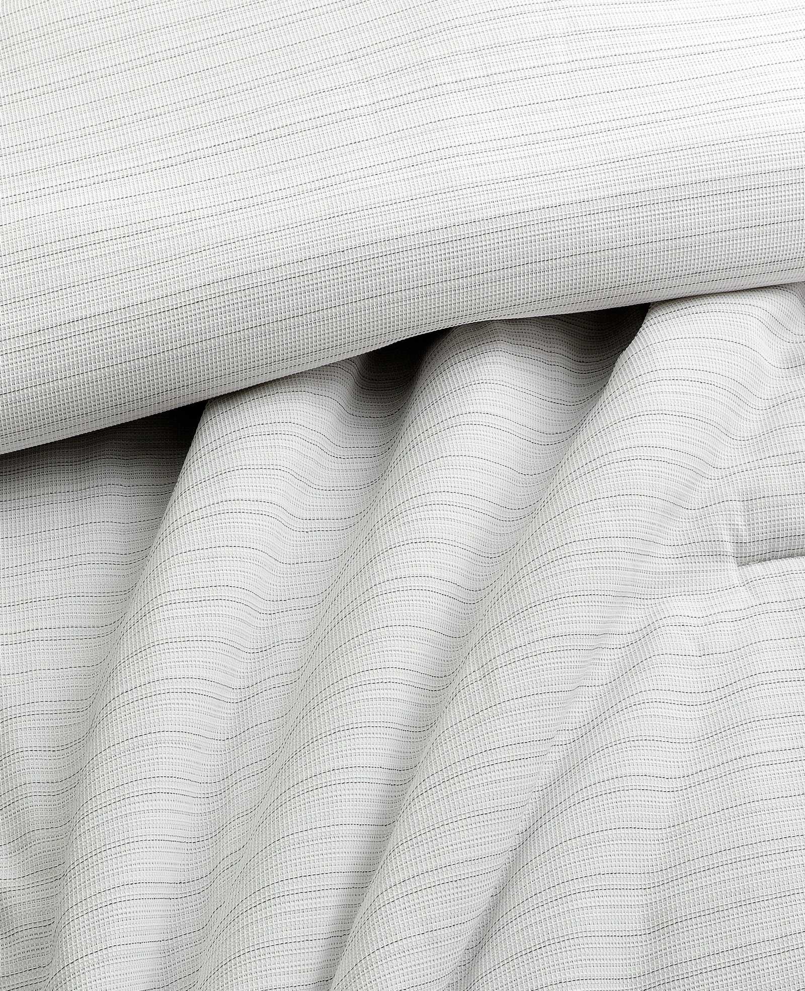 Space Dye Grid Comforter Set