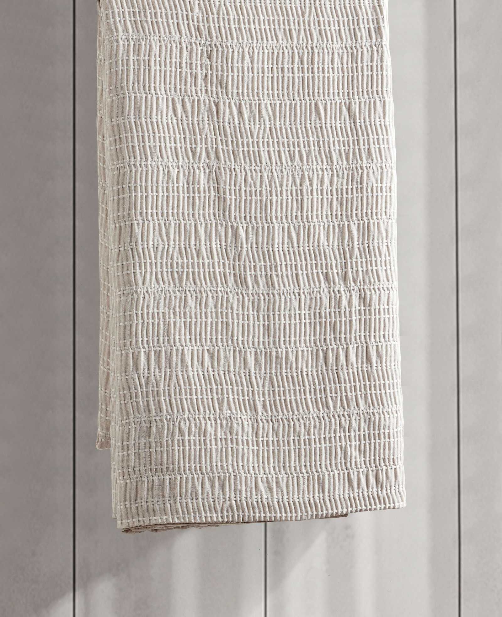 Stitched Gauze Comforter Set