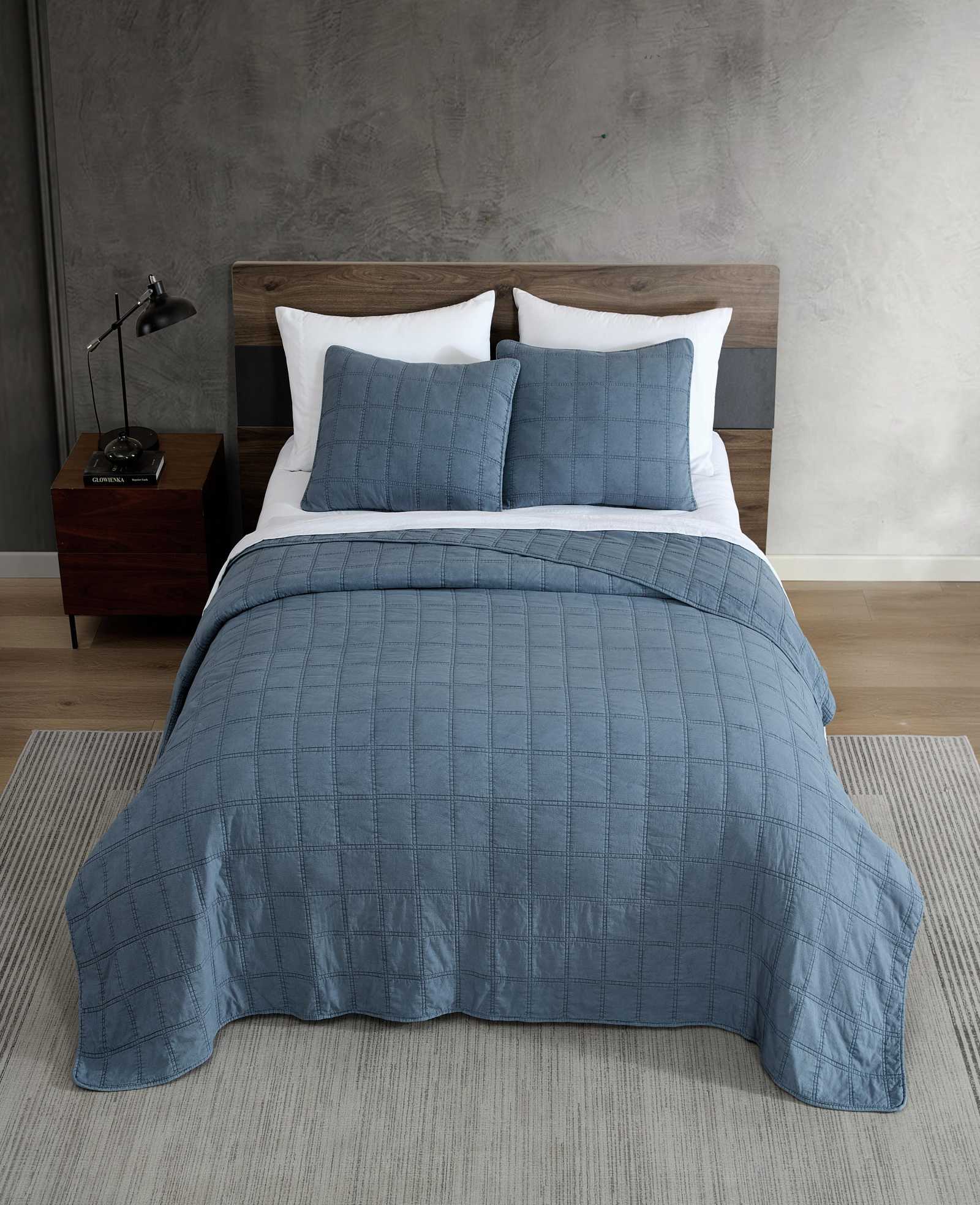 Stonewashed Quilt Set