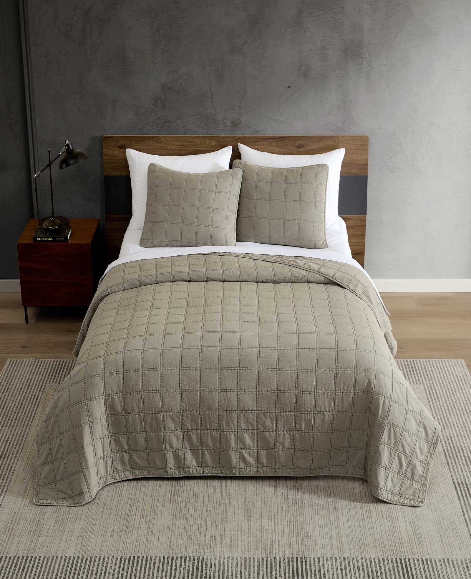 Stonewashed Quilt Set