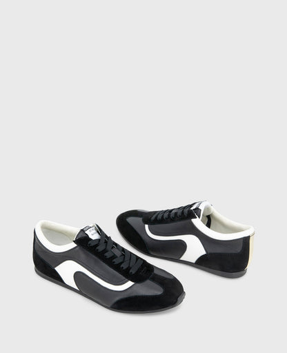 Alma Leather Sneaker