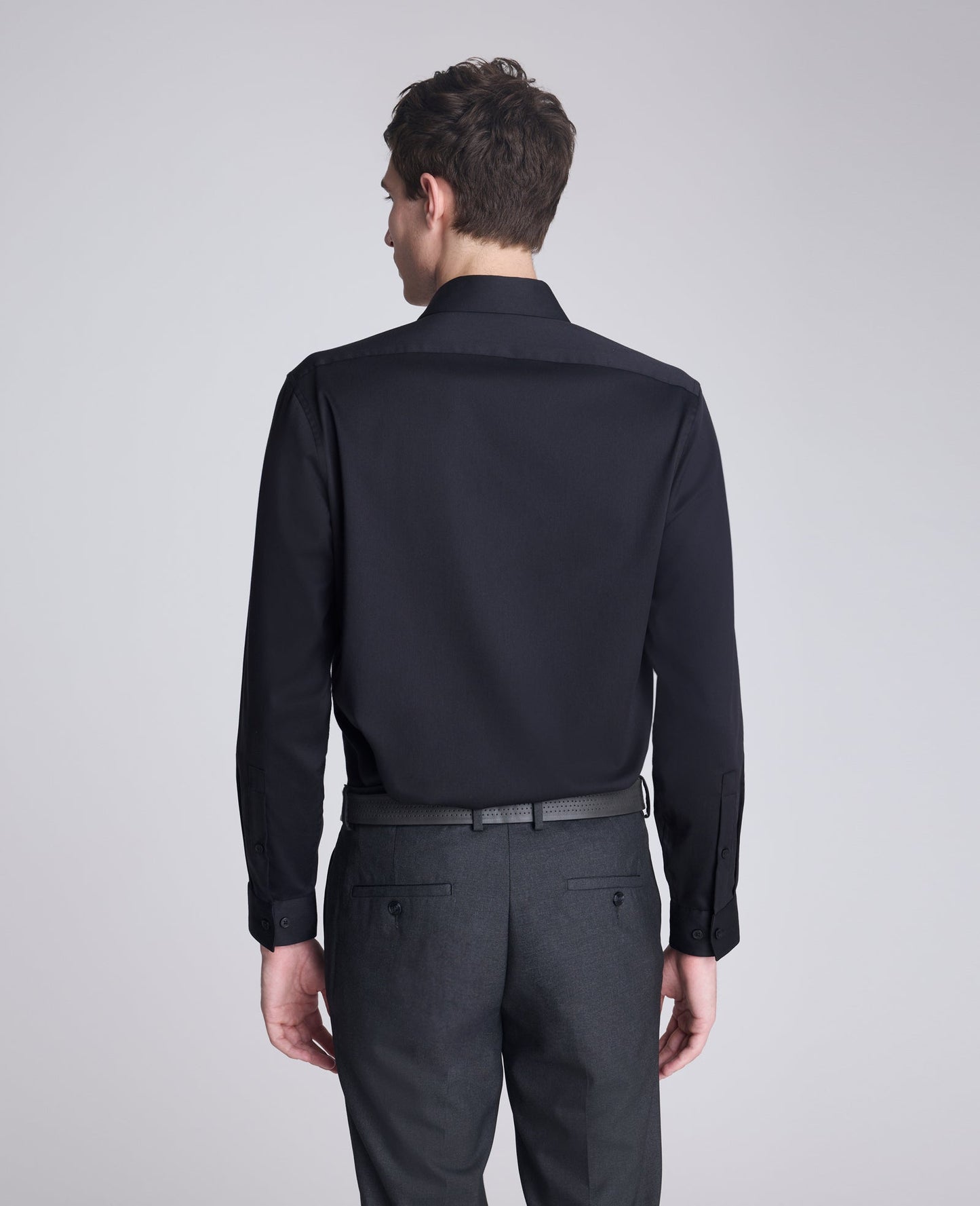 REACTION - Slim-Fit Button-Down Dress Shirt