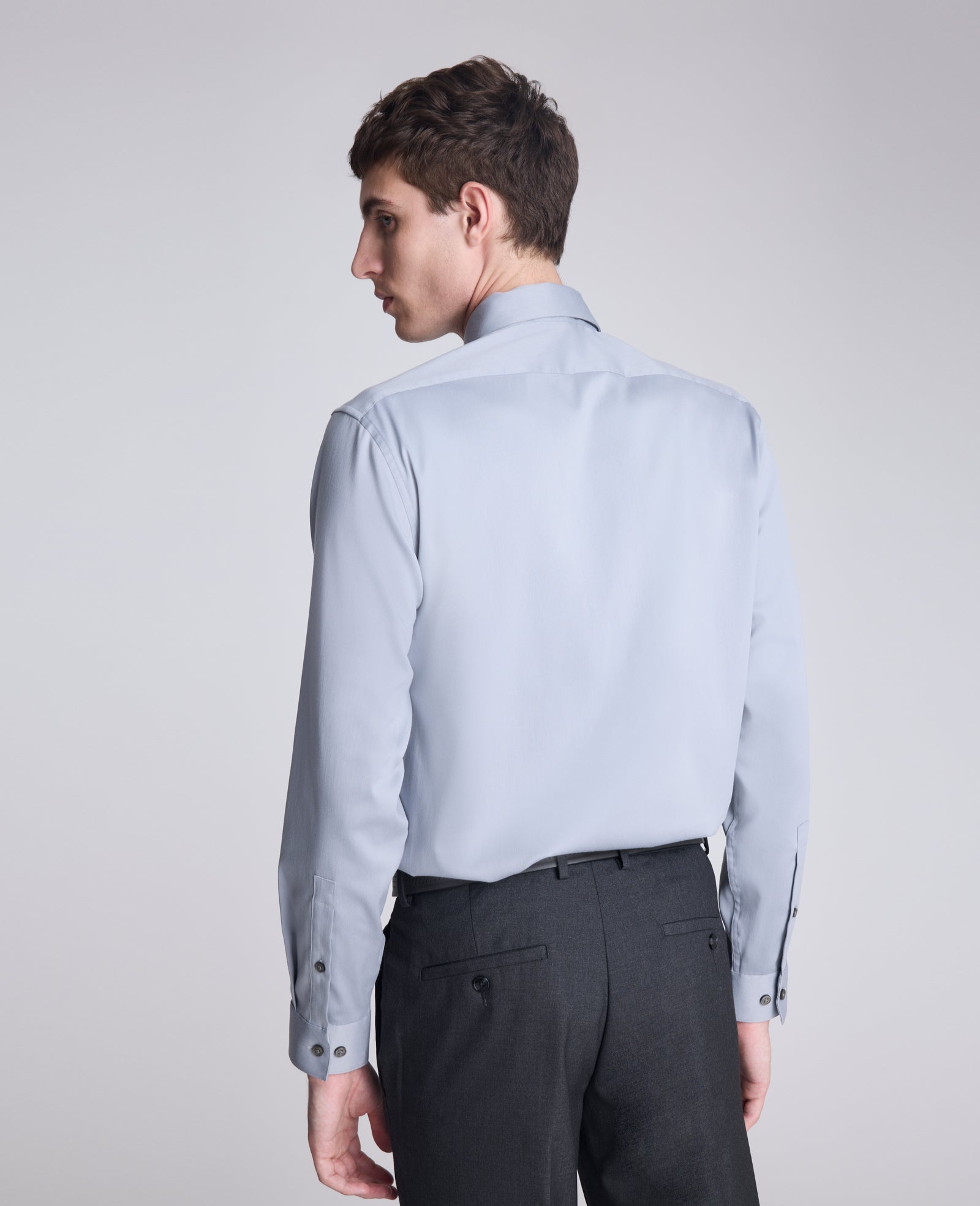 REACTION - Slim-Fit Button-Down Dress Shirt