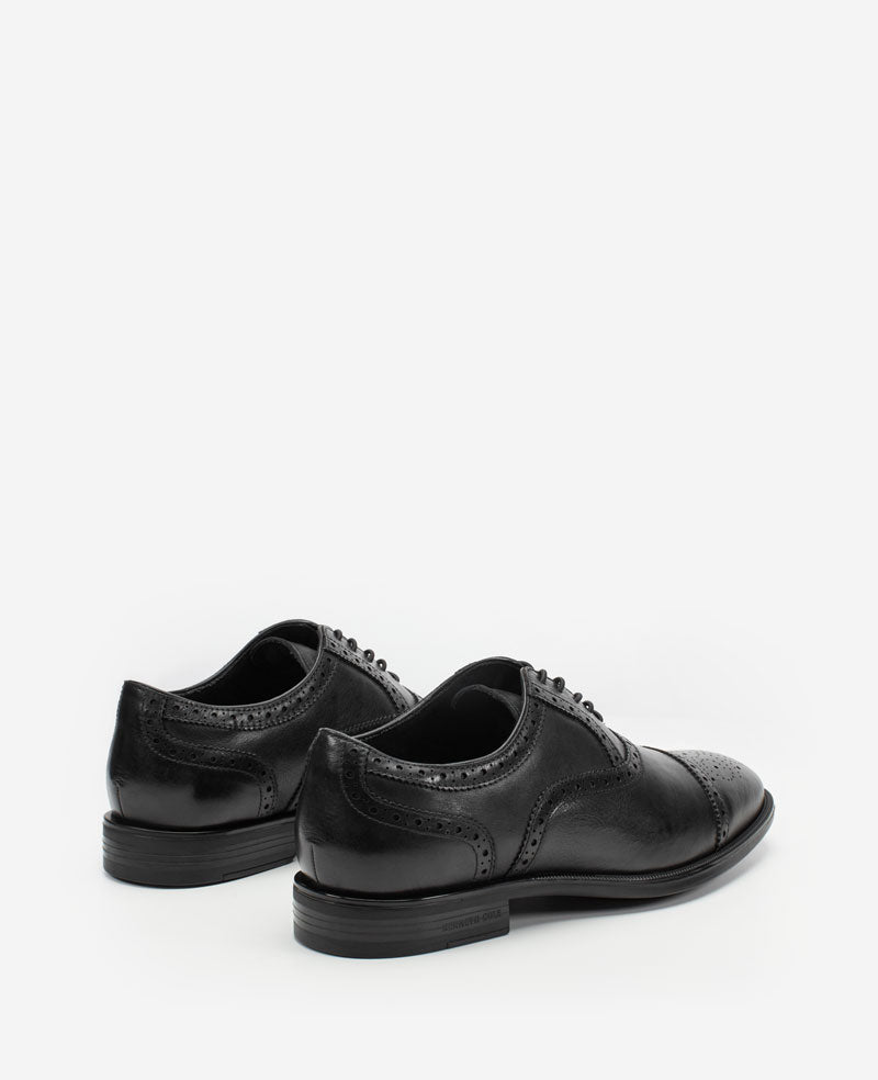 Future Pod Medallion Cap Toe Lace up