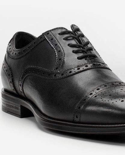 Future Pod Medallion Cap Toe Lace up