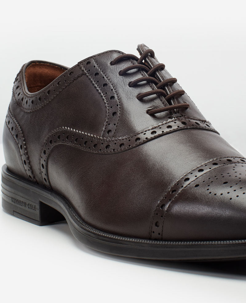 Future Pod Medallion Cap Toe Lace up