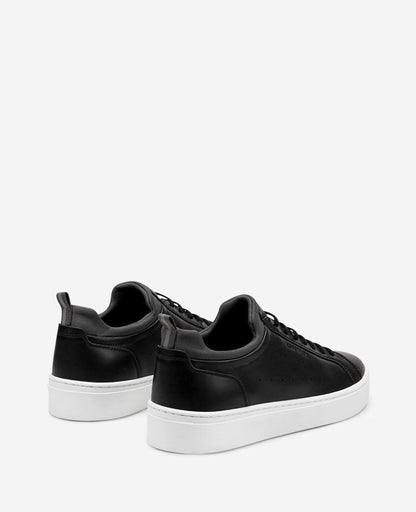 Nevel Slip On Sneaker