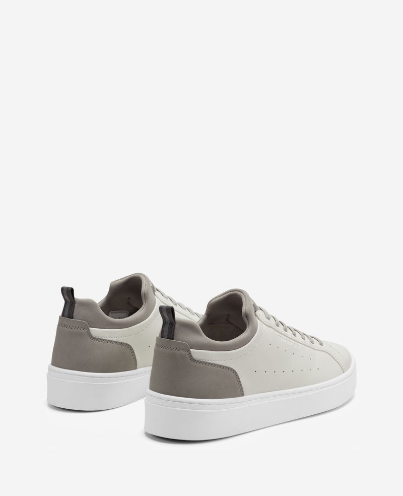 Nevel Slip On Sneaker
