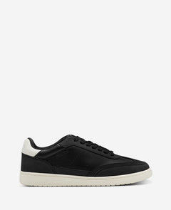 BLACK/CLOUD
