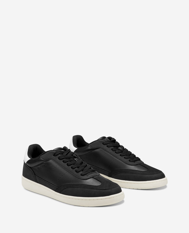 REACTION - Elliot Sneaker