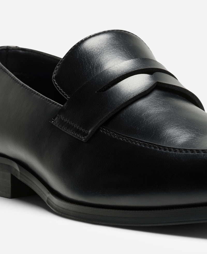 REACTION - Moore Penny Loafer