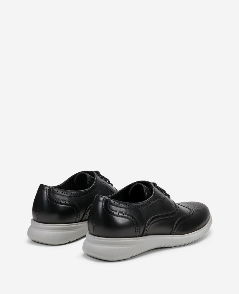 REACTION - Nio Wing Lace Up