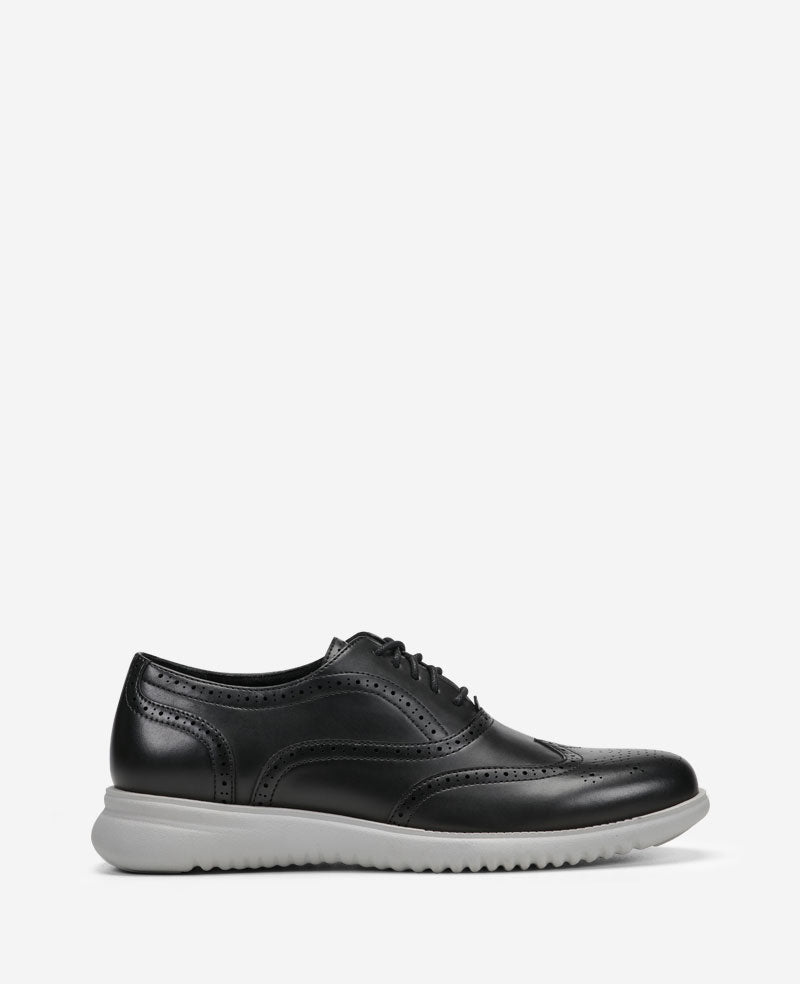 REACTION - Nio Wing Lace Up