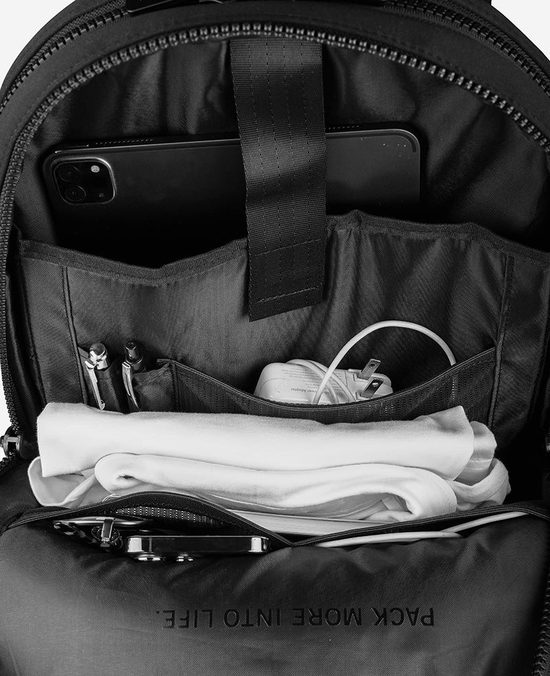 Logan Classic Backpack