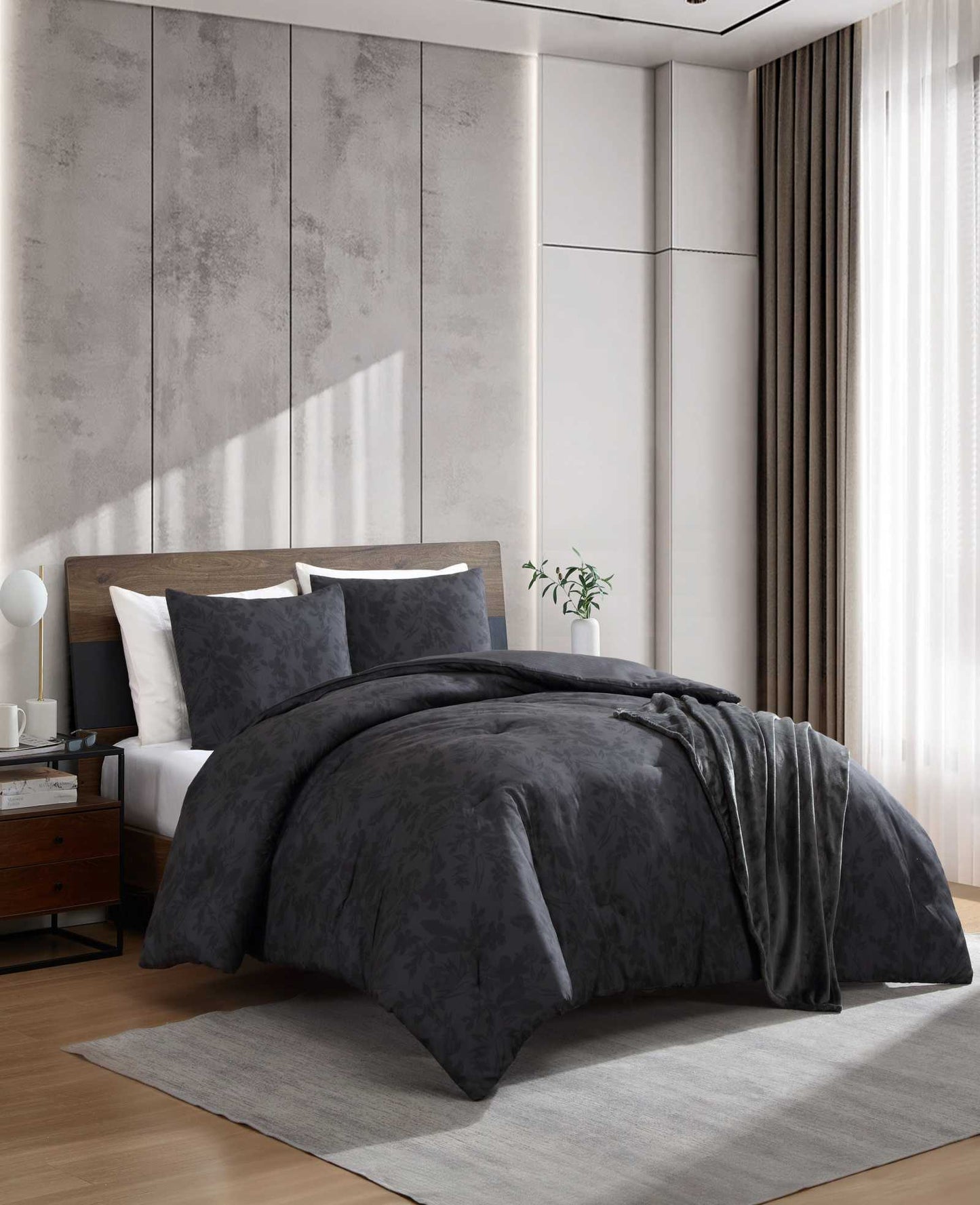 Silhouette Floral Comforter + Sham Set