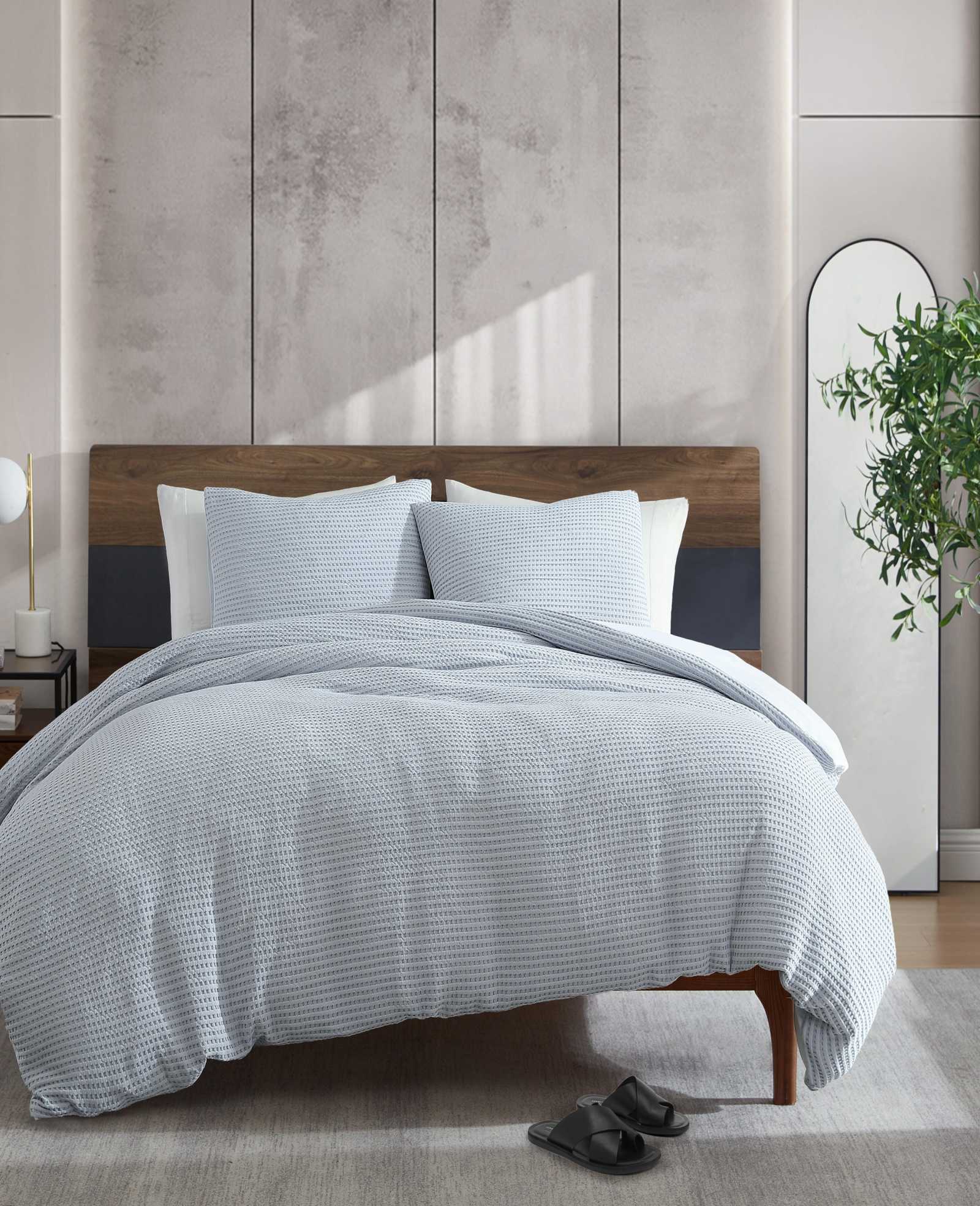 Solid Waffle Comforter Set
